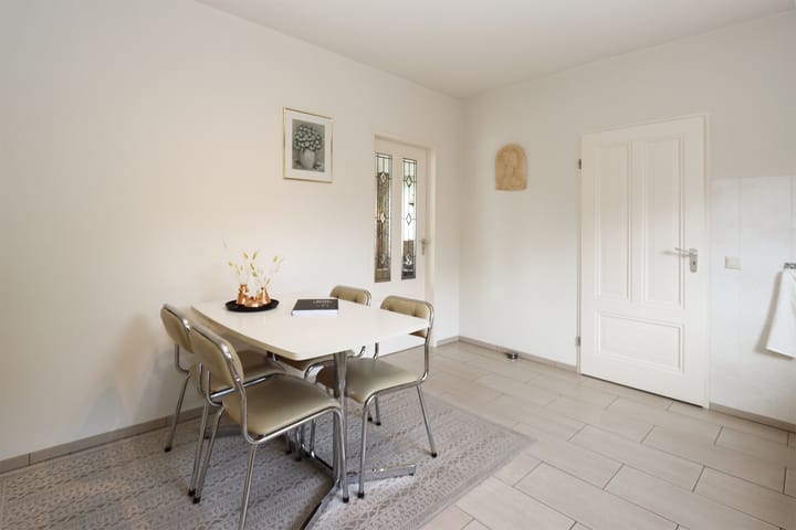 Foto 18 van Hobbemaweg 115