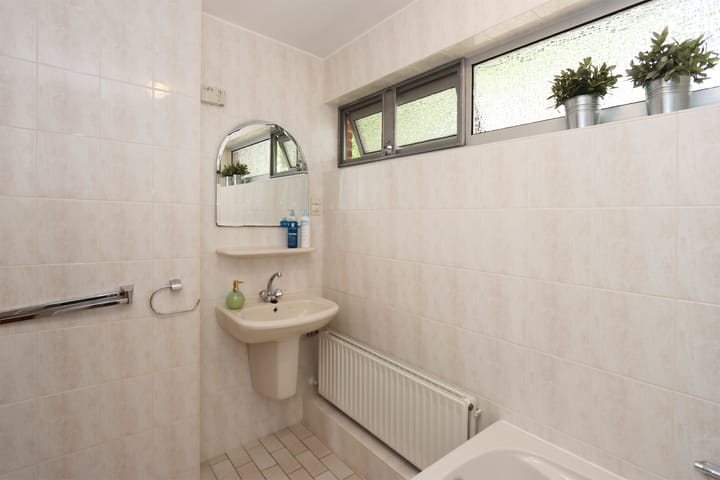 Foto 33 van Hobbemaweg 115