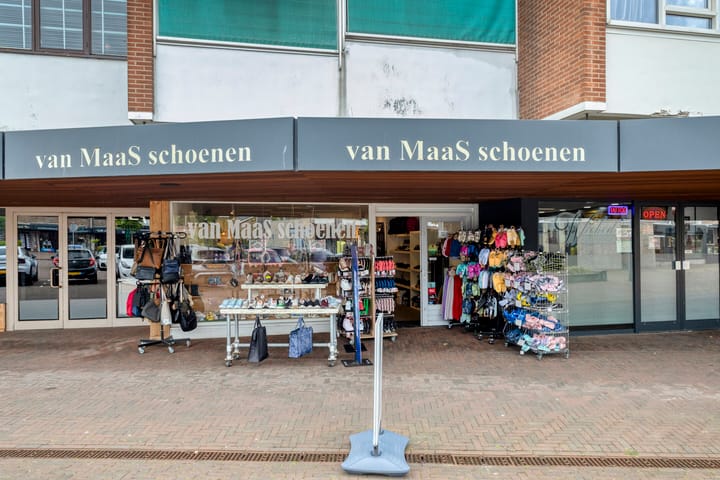 Raadhuisplein 20, Rozenburg (ZH)