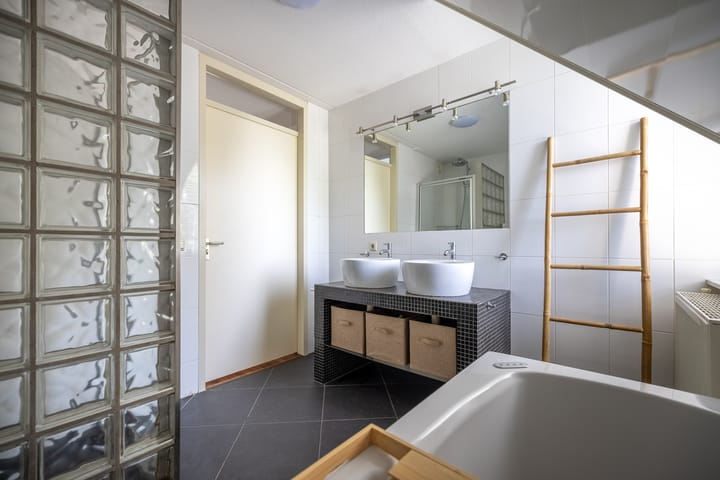 Foto 33 van De Gasperilaan 87