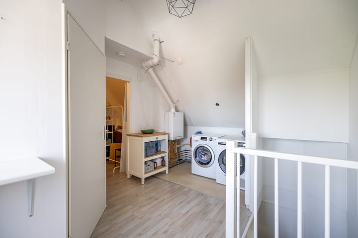 Foto 40 van De Gasperilaan 87