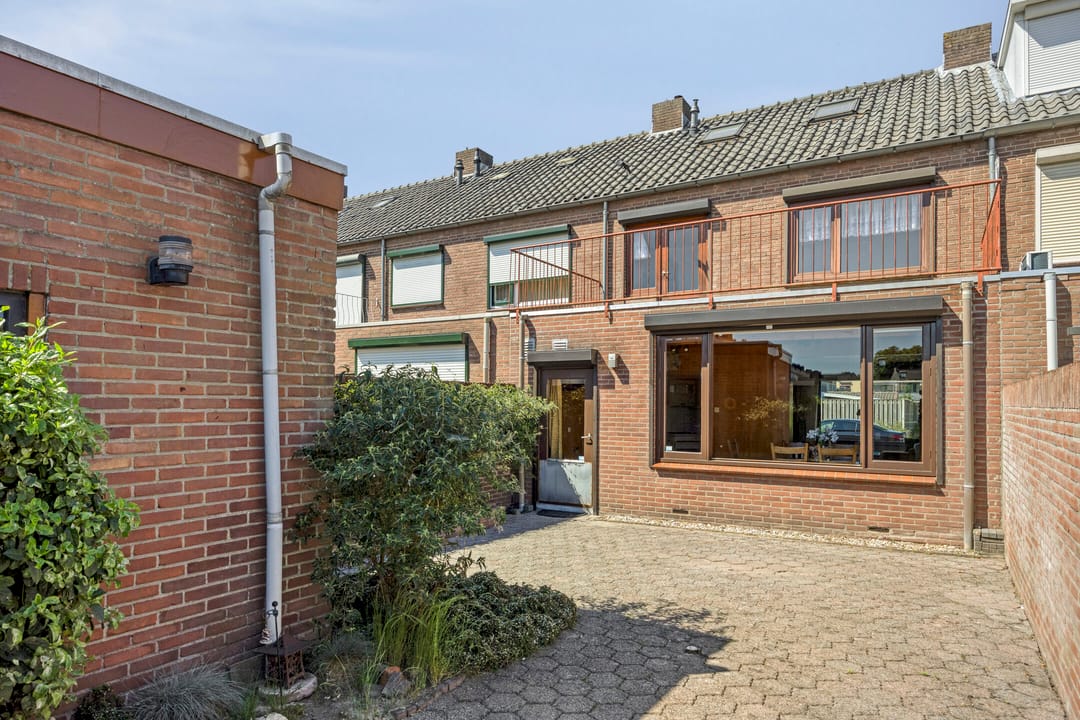 Photo 28 of Mgr. Frenckenstraat 7