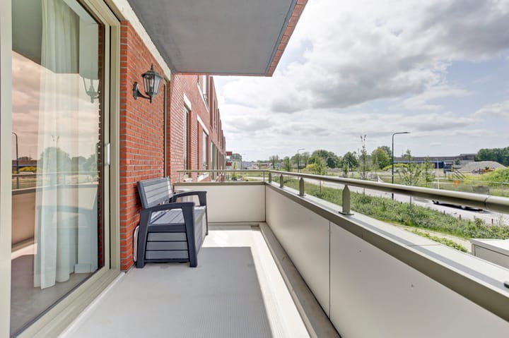 Foto 2 van Koning Willem-Alexanderplein 123