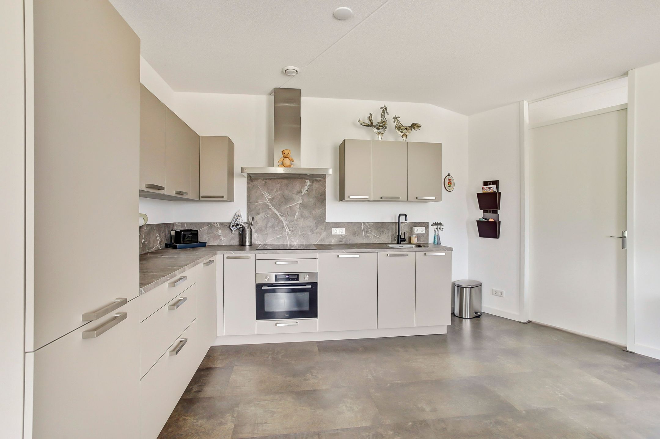 Photo 18 of Koning Willem-Alexanderplein 123