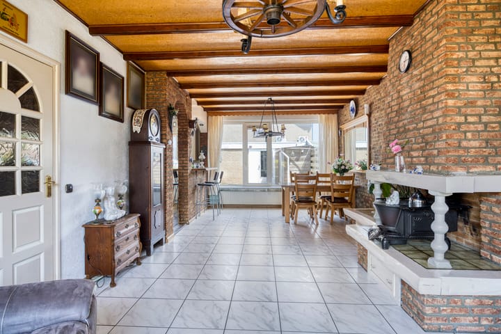 Foto 12 van Oosterdstraat 1