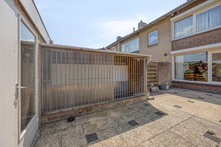 Foto 32 van Oosterdstraat 1