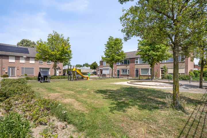 Foto 42 van Oosterdstraat 1