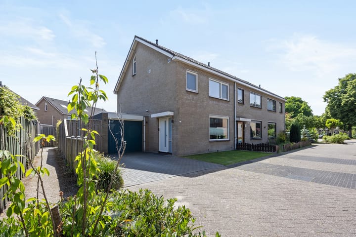 Foto 31 van Puccinistraat 1