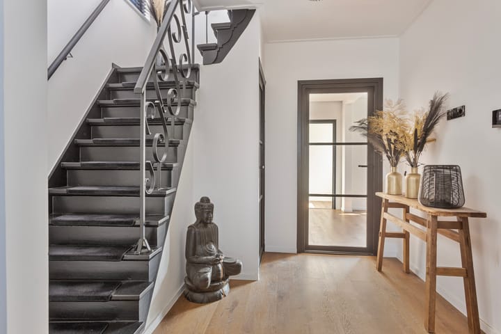 Foto 8 van Van Schendelstraat 19