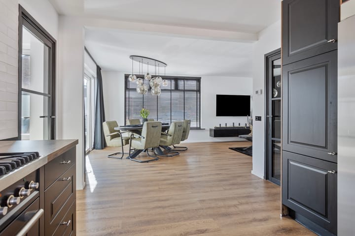 Foto 14 van Van Schendelstraat 19