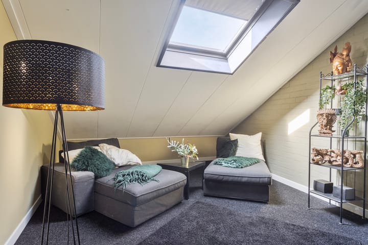 Foto 45 van Van Schendelstraat 19