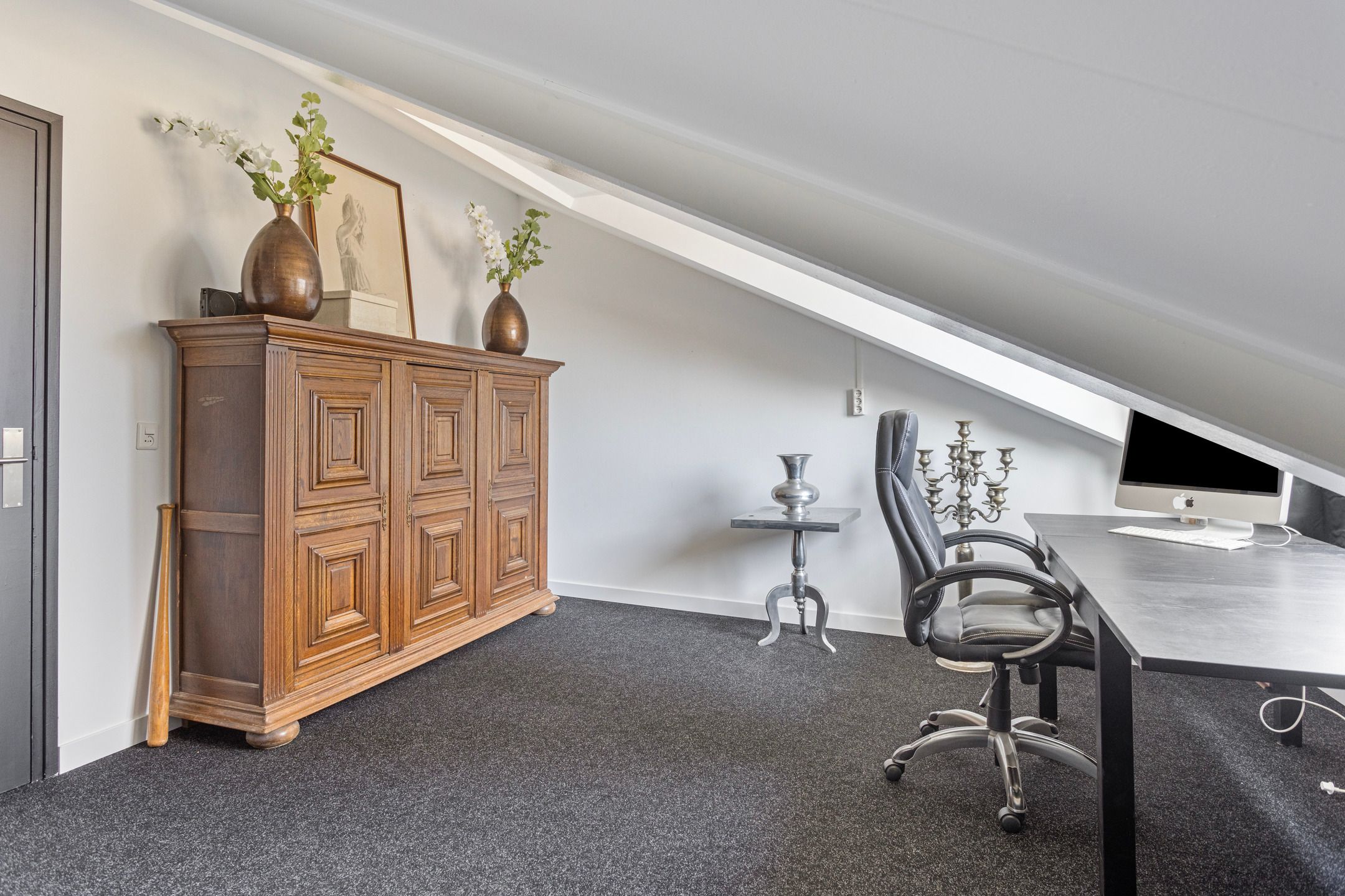 Foto 48 van Van Schendelstraat 19