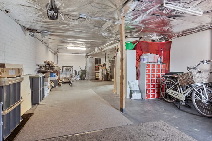 Foto 50 van Van Schendelstraat 19