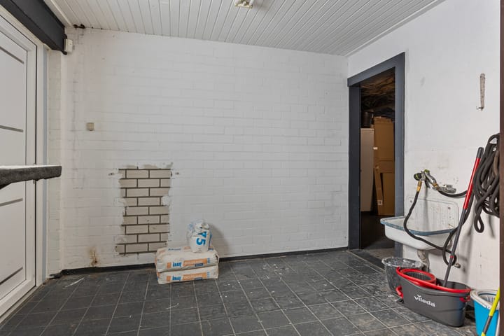 Foto 51 van Van Schendelstraat 19