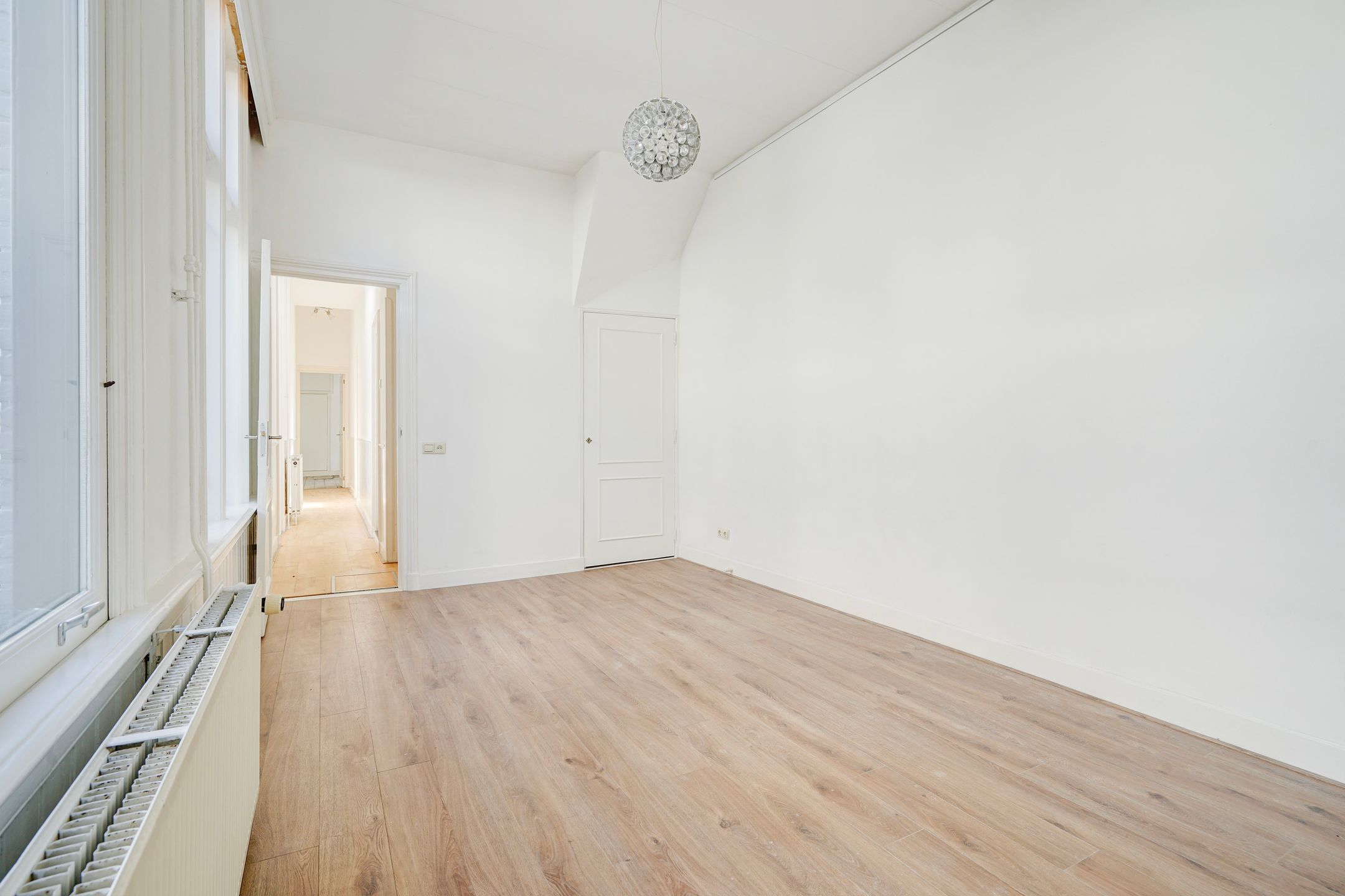 Photo 33 of Obrechtstraat 19