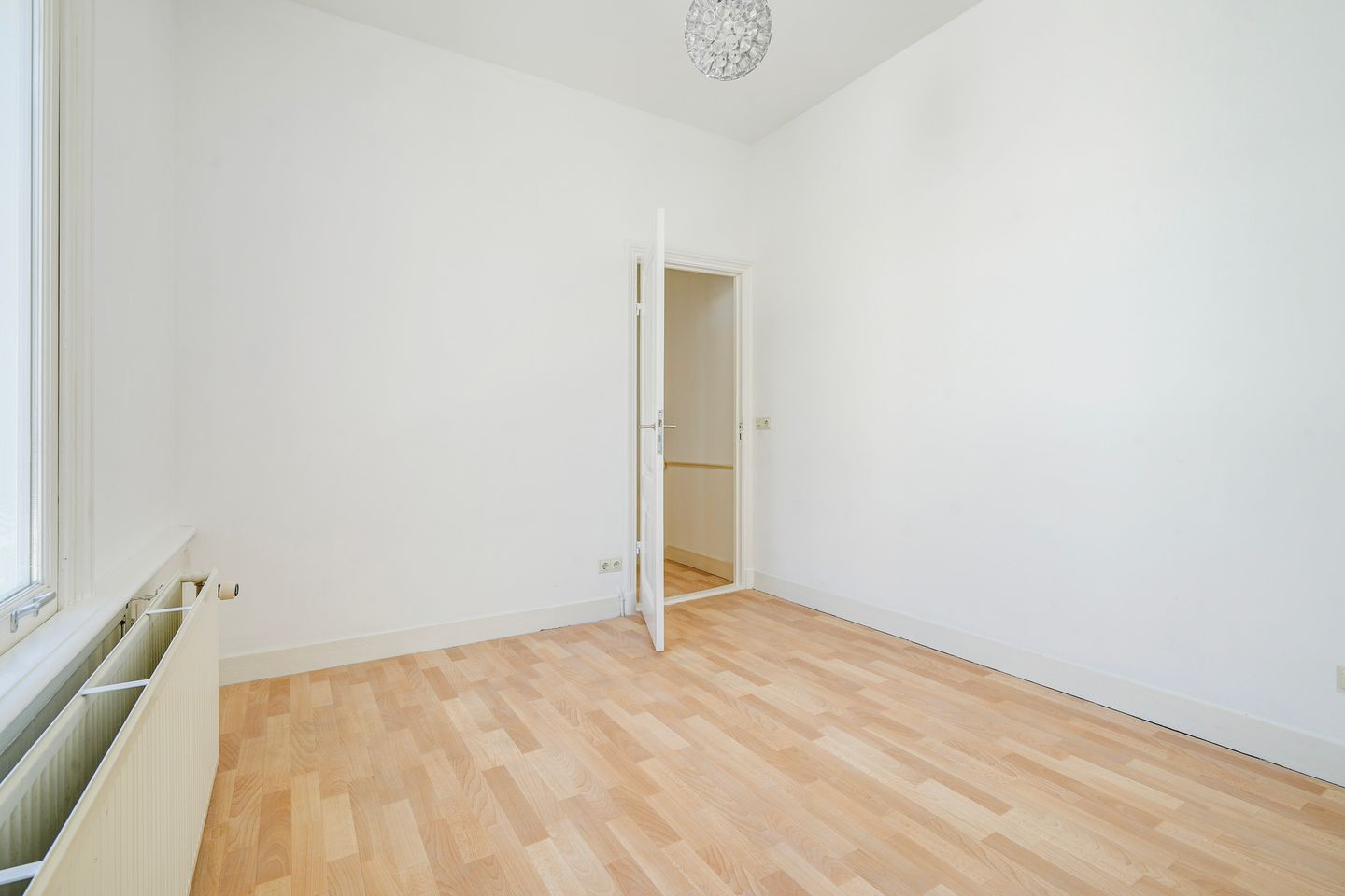 Photo 40 of Obrechtstraat 19