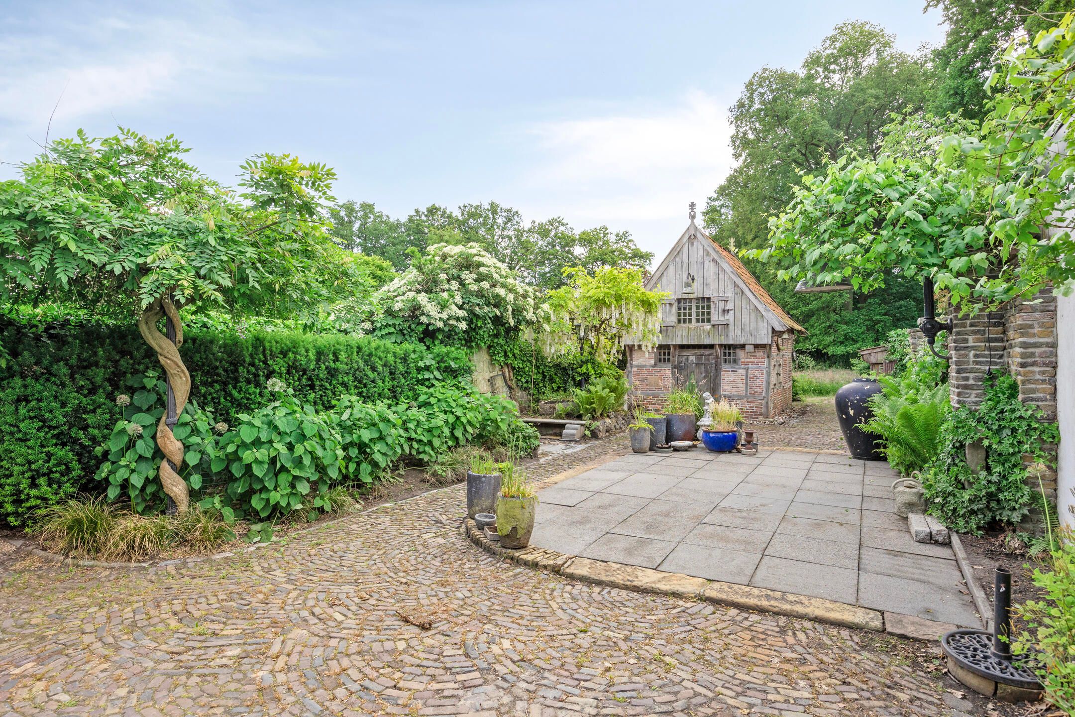 Foto 24 van Dorpsstraat 63