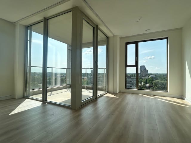 Foto 5 van Aalscholverpad 143