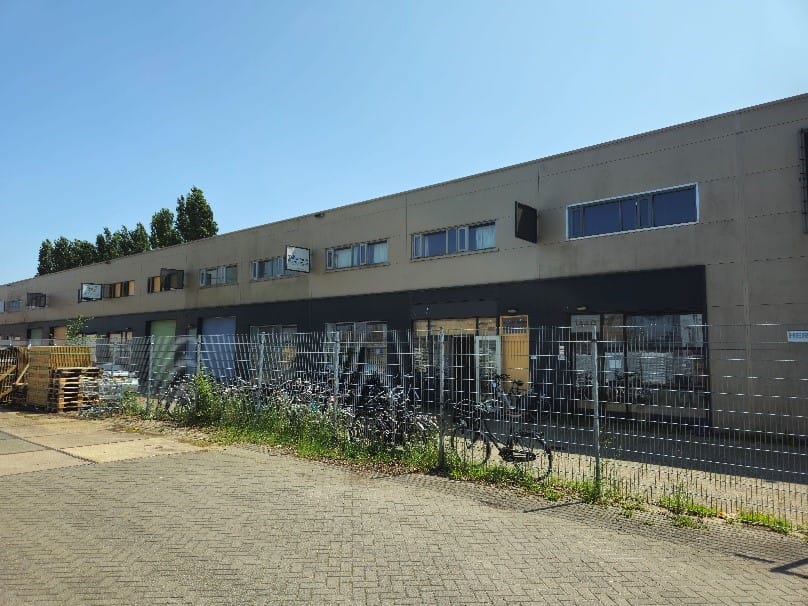 Bekijk foto 3 van Van IJsendijkstraat 144-P