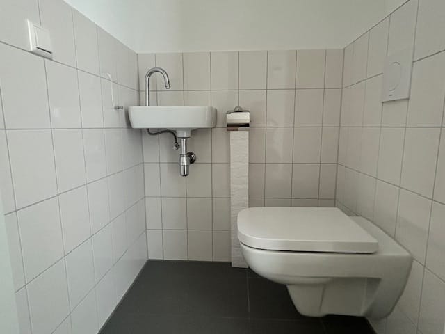 Foto 11 van Aalscholverpad 143