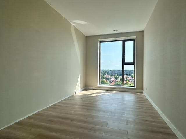 Foto 13 van Aalscholverpad 143