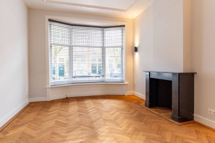 Photo 4 of Anna Paulownastraat 8