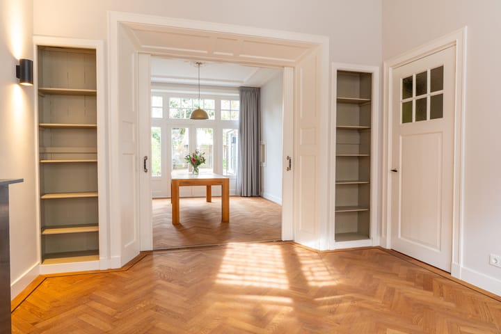 Photo 9 of Anna Paulownastraat 8