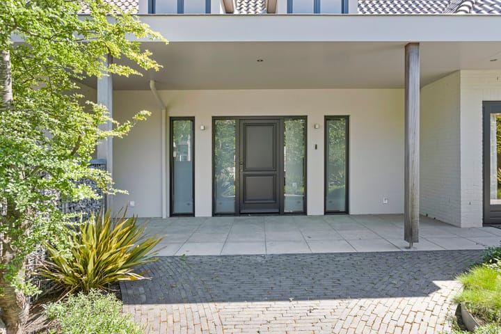 Photo 8 of De Scheifelaar 208