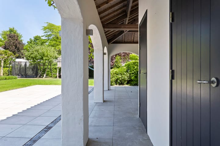 Photo 42 of De Scheifelaar 208