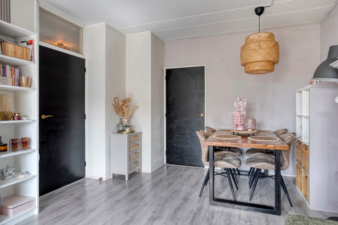 Photo 17 of Molenstraat 309