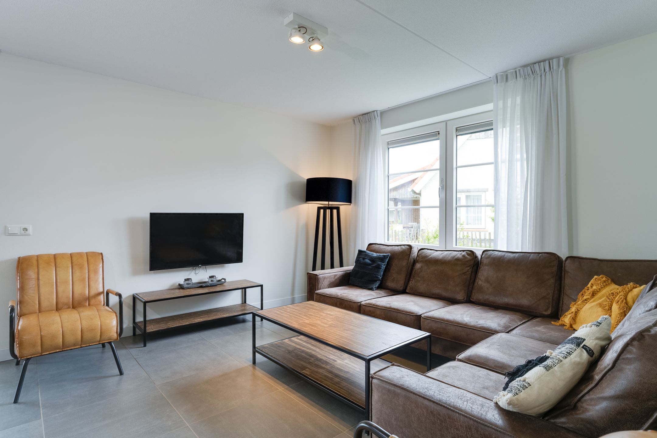 Foto 12 van Zeedijk 24-348