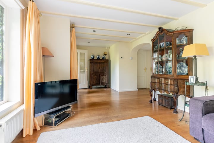 Foto 13 van Veldlaan 14