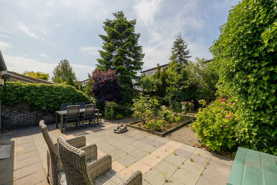 Photo 2 of Burgemeester Elsenpark 10