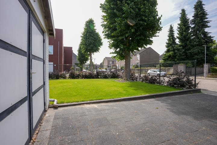 Foto 12 van Beuteweg 27