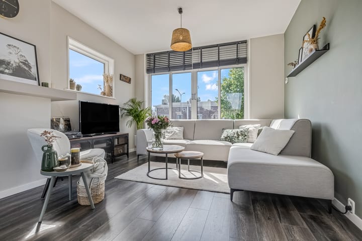 Foto 4 van Rozenplein 64