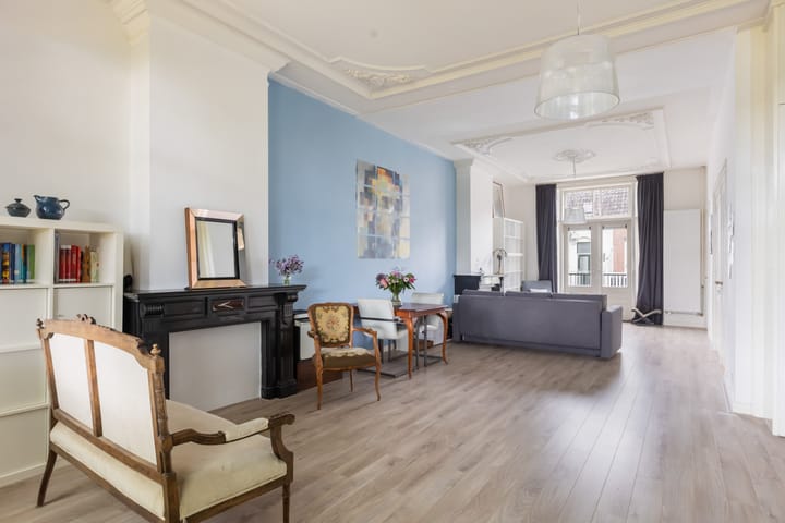 Photo 2 of Buys Ballotstraat 18-BS