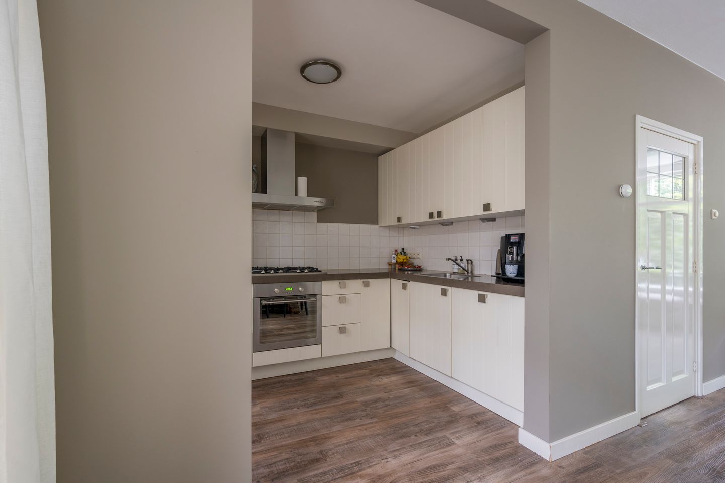 Foto 5 van Meidoornlaan 10