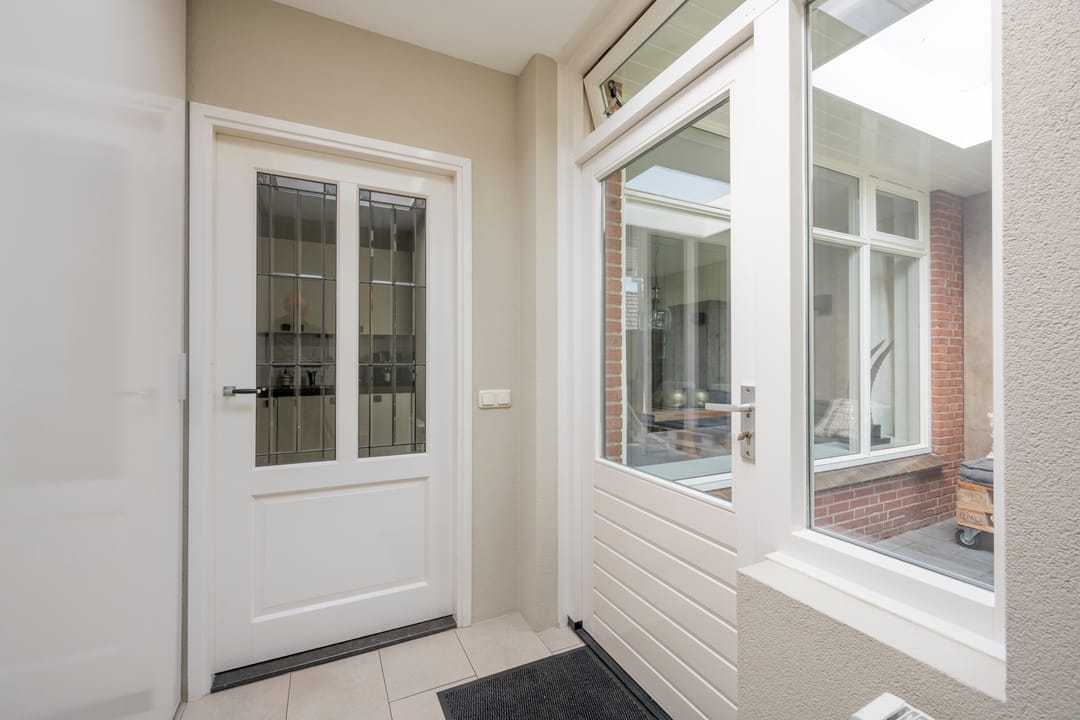 Foto 11 van Meidoornlaan 10