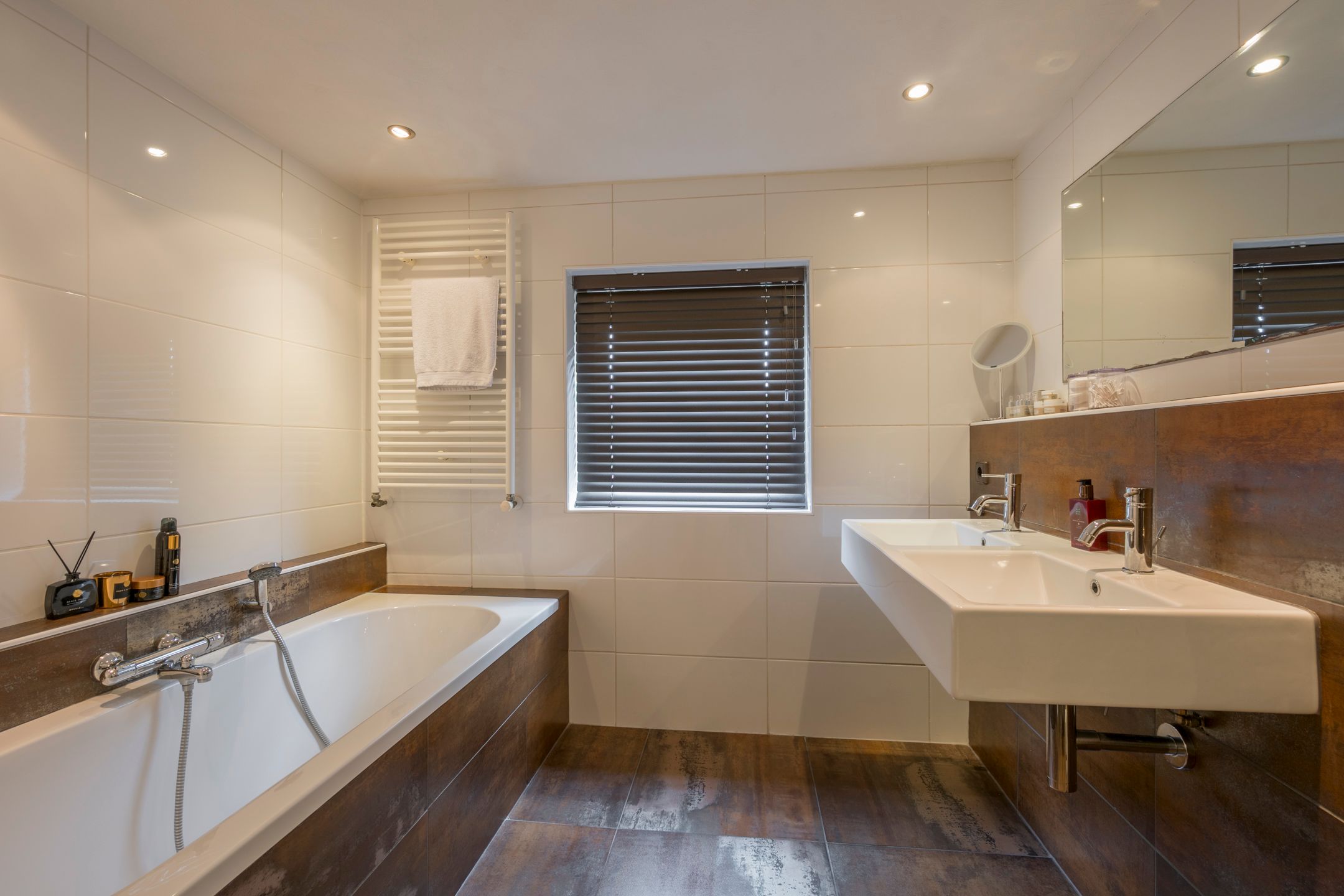 Foto 21 van Meidoornlaan 10