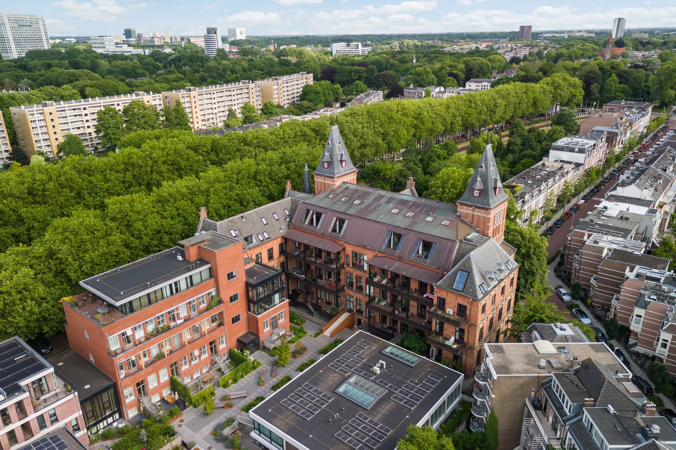 Foto 66 van Buys Ballotstraat 18-BS