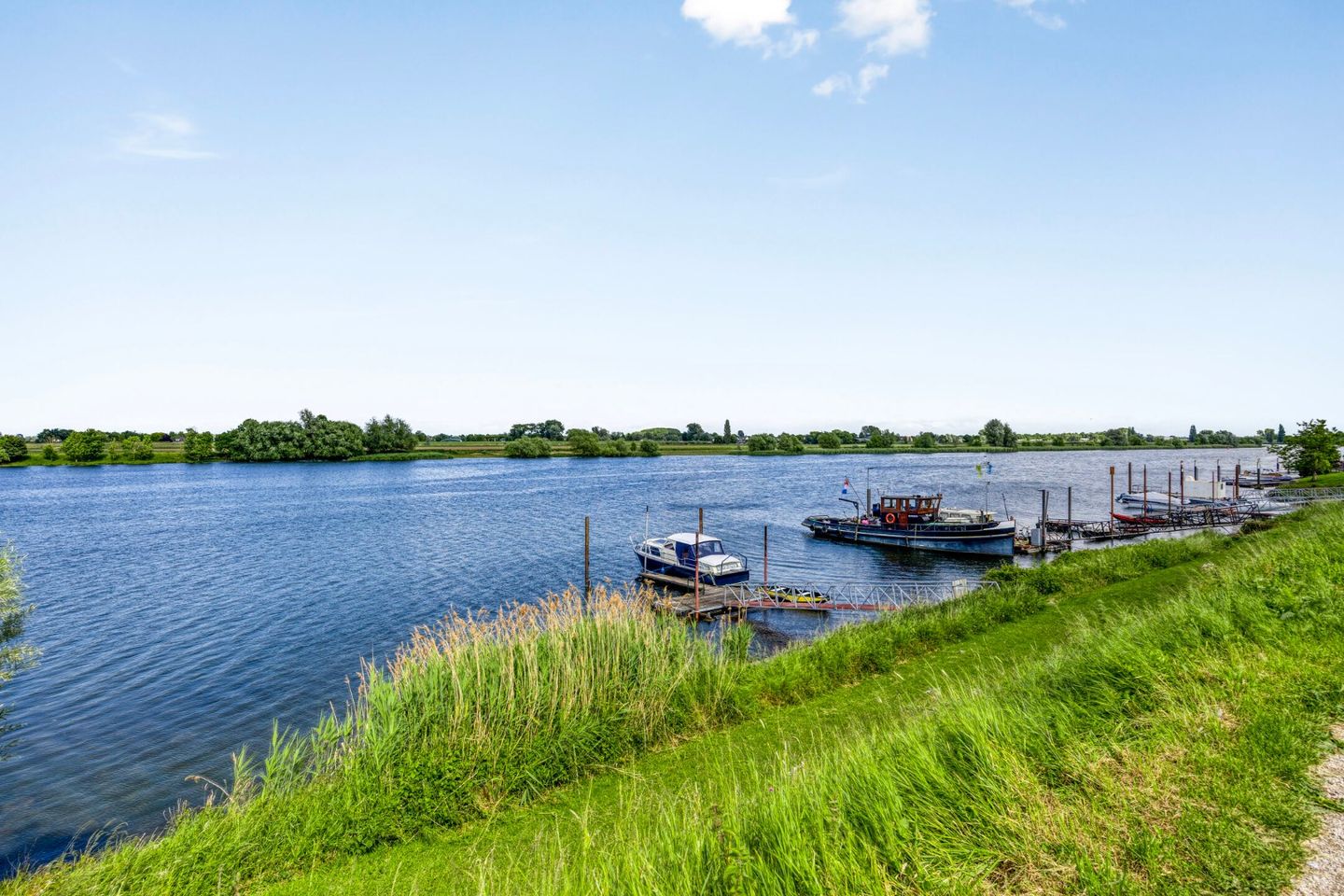 Photo 10 of Hoge Maasdijk 38