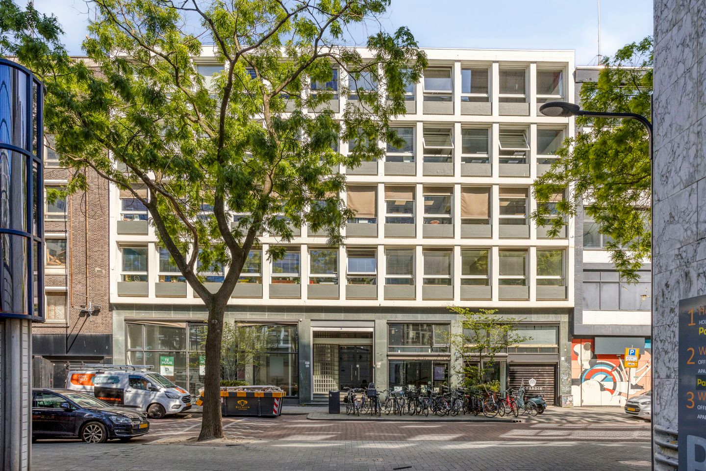 View photo 1 of Delftsestraat 19-A