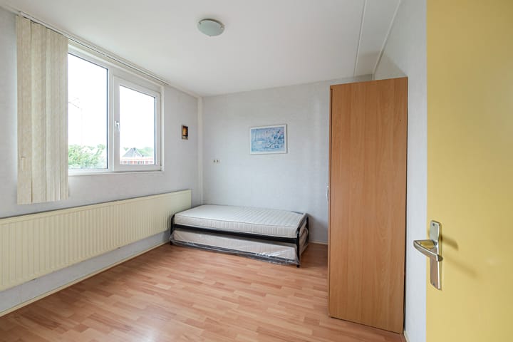 Photo 13 of Van Tuyllplein 11