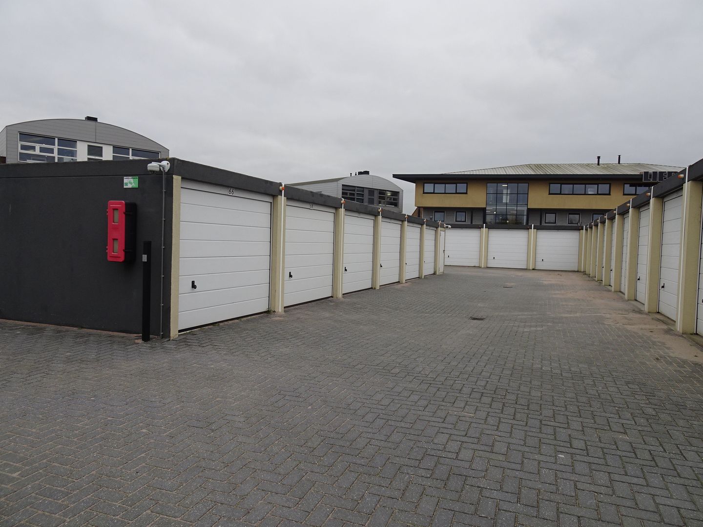 Bekijk foto 1 van Handelsweg 72