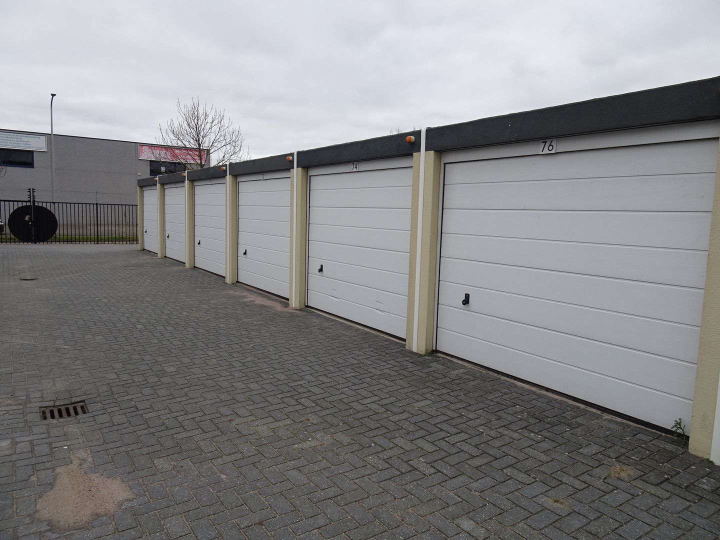 Bekijk foto 3 van Handelsweg 72