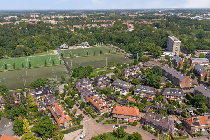 Foto 52 van Dupontplein 12