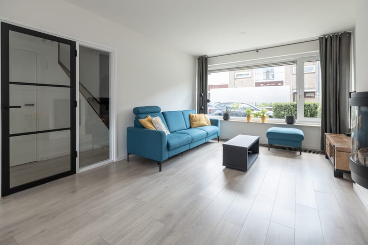 Foto 5 van Van Almondelaan 36