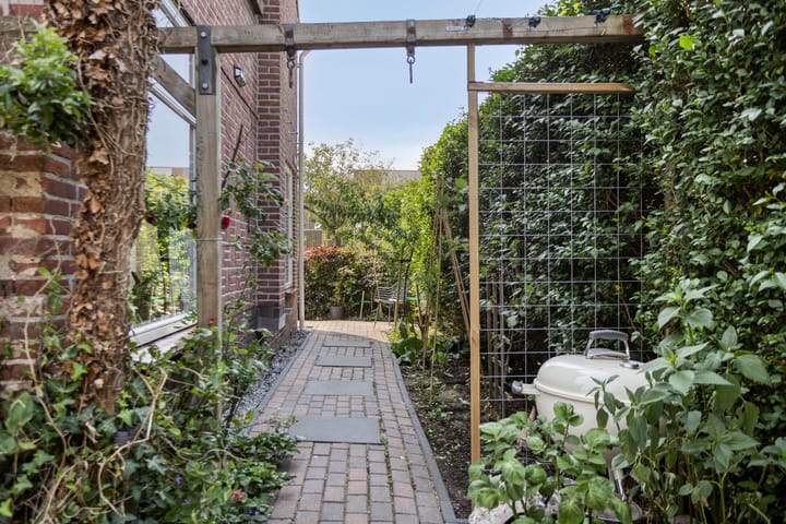 Foto 31 van Atjehstraat 81