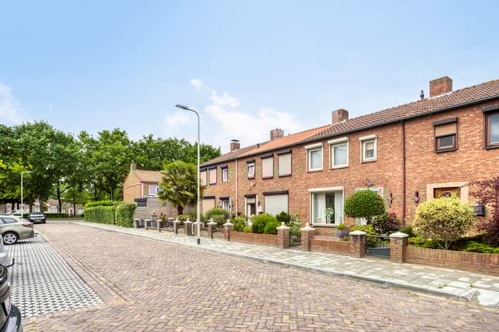 Foto 30 van Doctor Mollerlaan 47