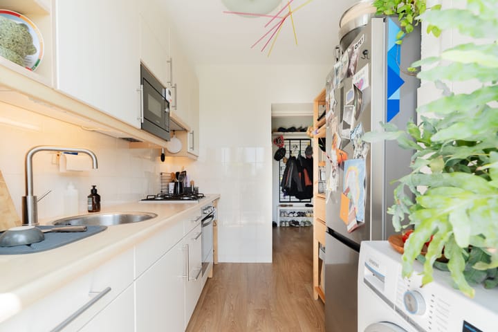 Photo 11 of Mr. Jan Gerritszlaan 57-III